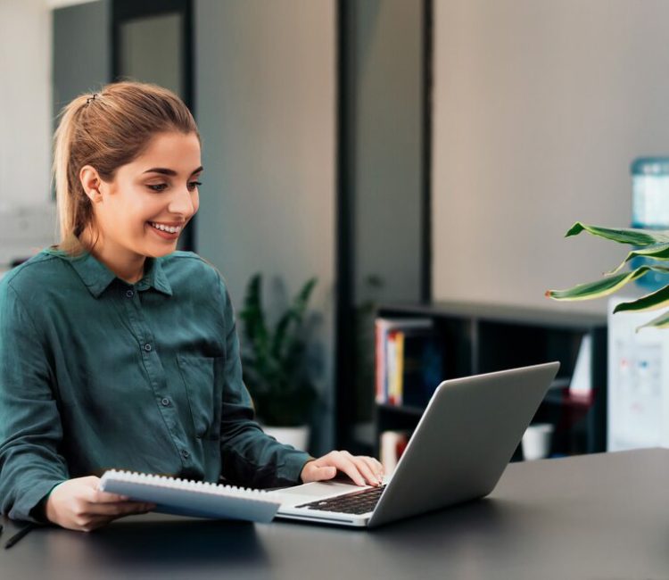 woman-with-laptop1.jpg